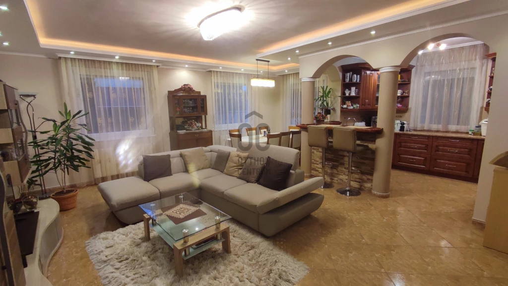 Eladó családi ház, Debrecen, Úrrétje