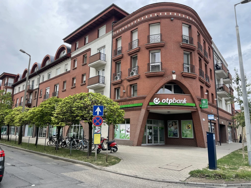 Kiadó téglalakás, Debrecen, Belváros