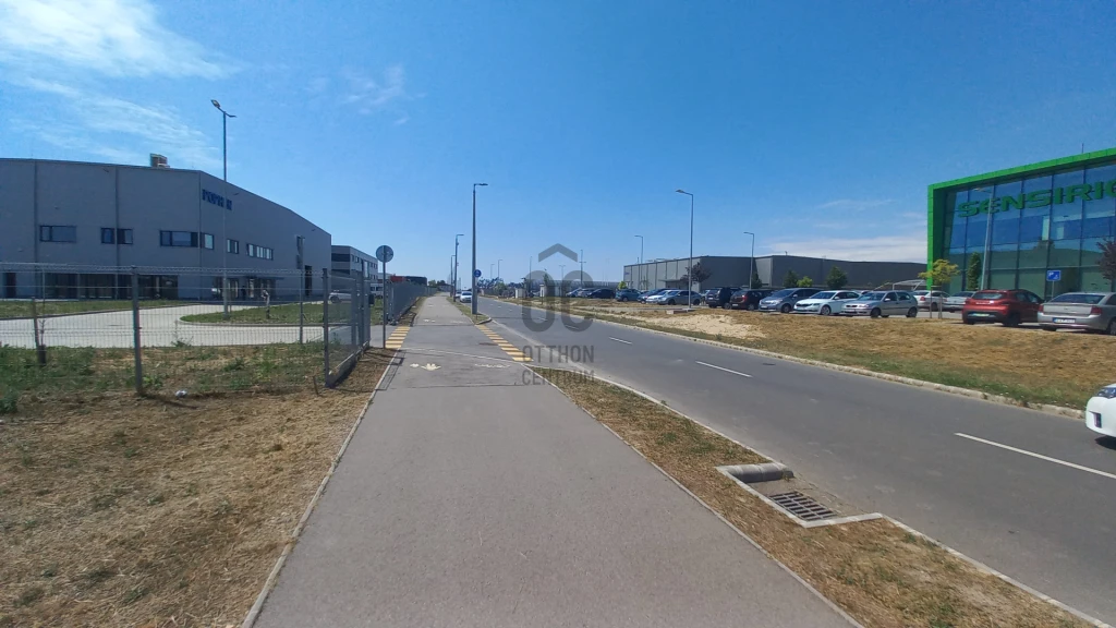 Eladó külterületi telek, Debrecen, Határ úti ipari park