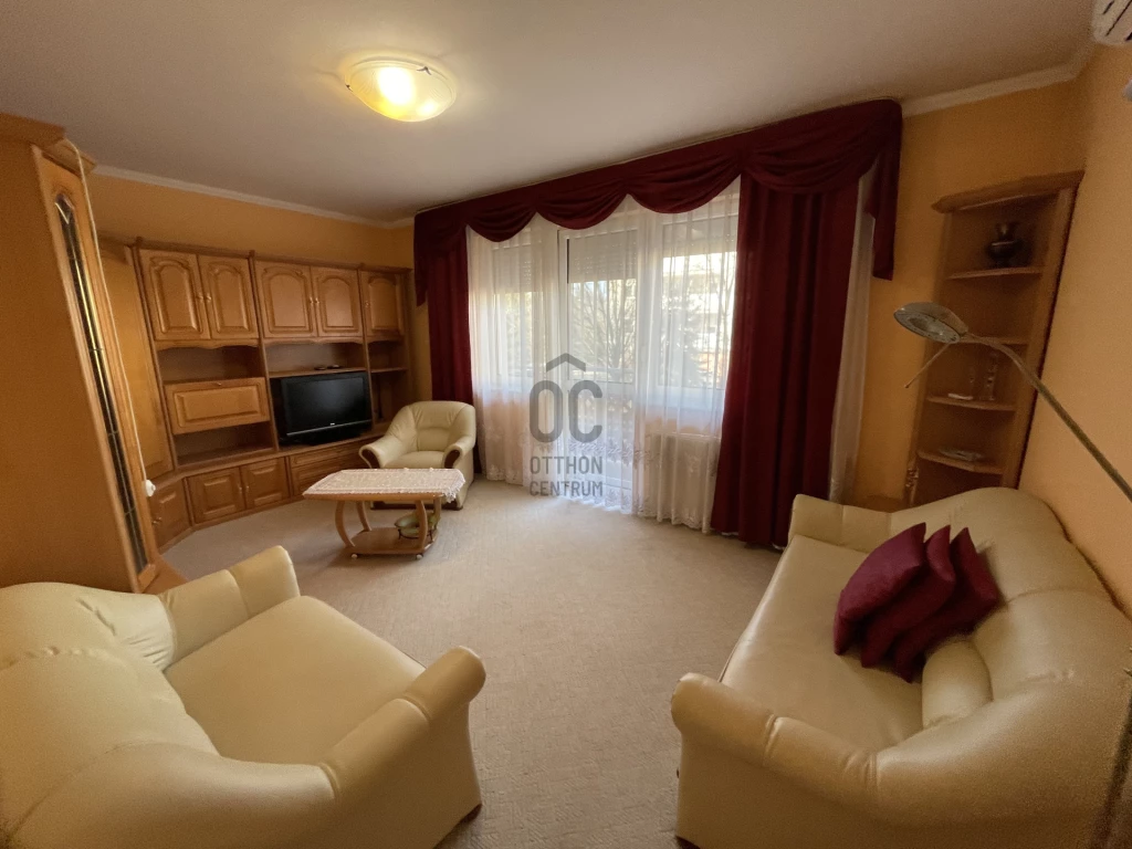 Eladó téglalakás, Debrecen, Vezér ltp.