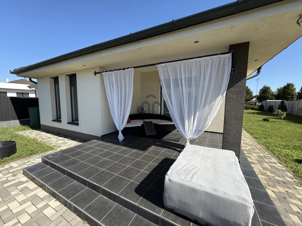 Eladó családi ház, Debrecen, Pallag