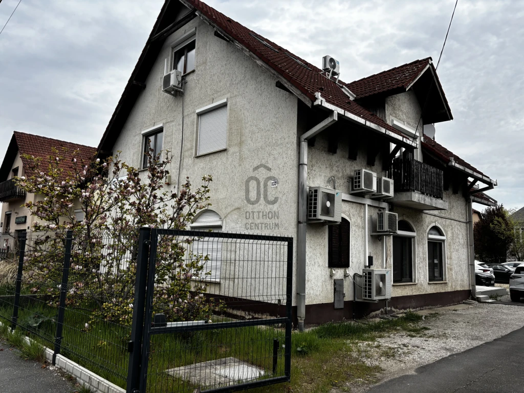 c3-1-name c2-69-name, Debrecen, Nyulas