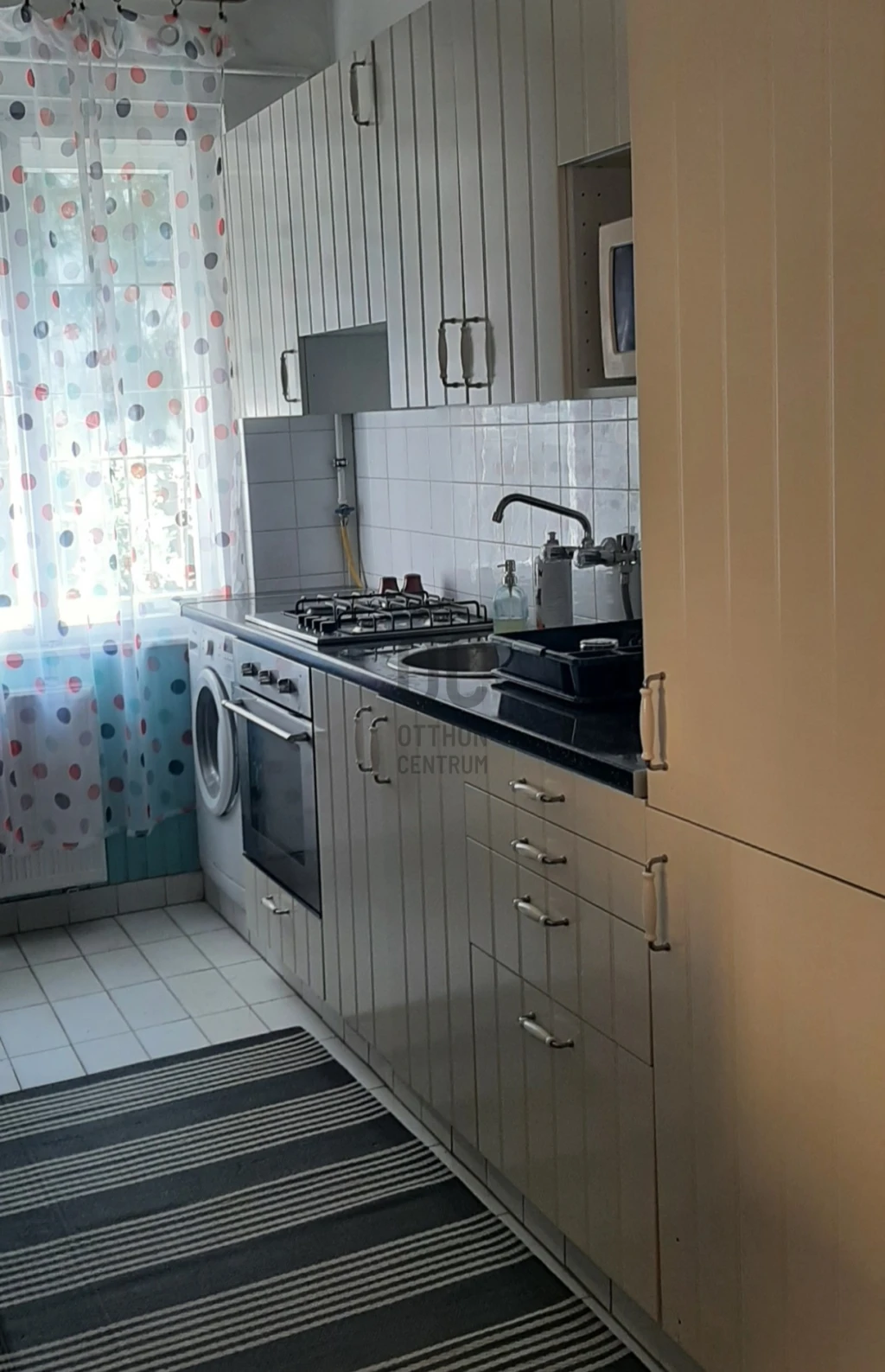 c3-2-name c2-19-name, Debrecen, Nagyerdő