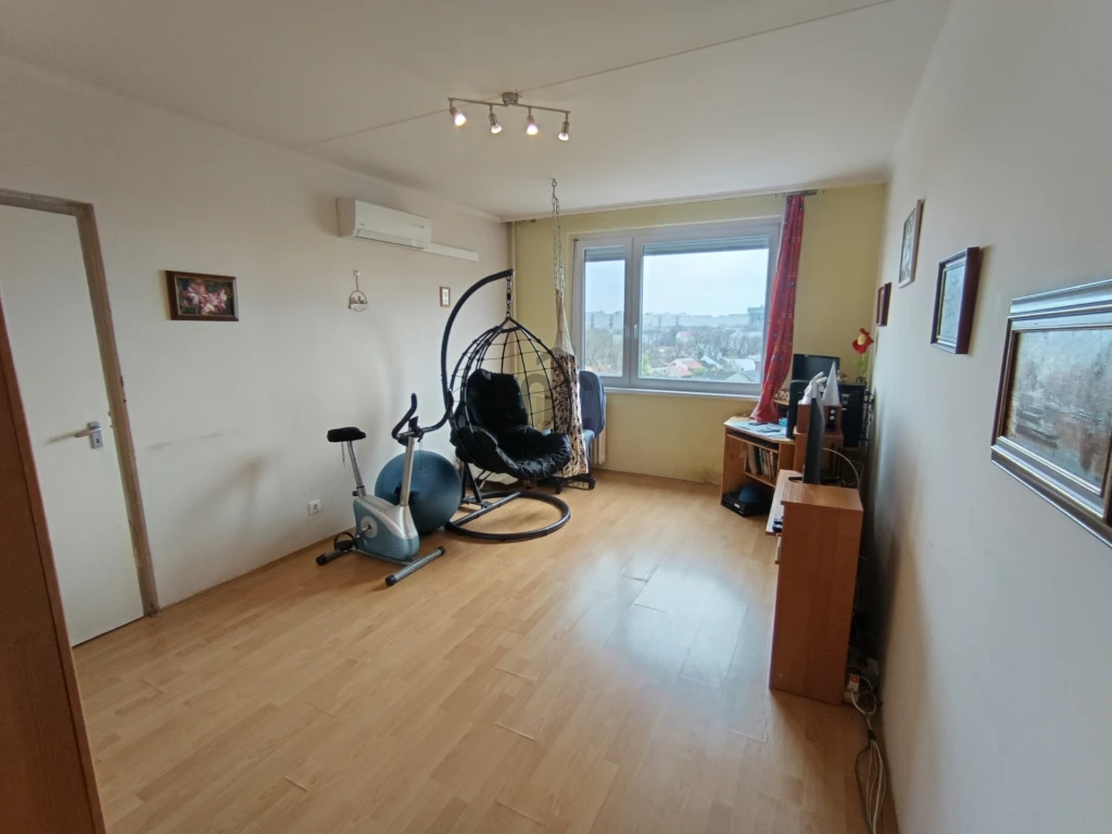 c3-1-name c2-20-name, Debrecen, Belváros, Csapó utca