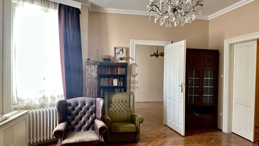 c3-1-name c2-19-name, Debrecen, Belváros