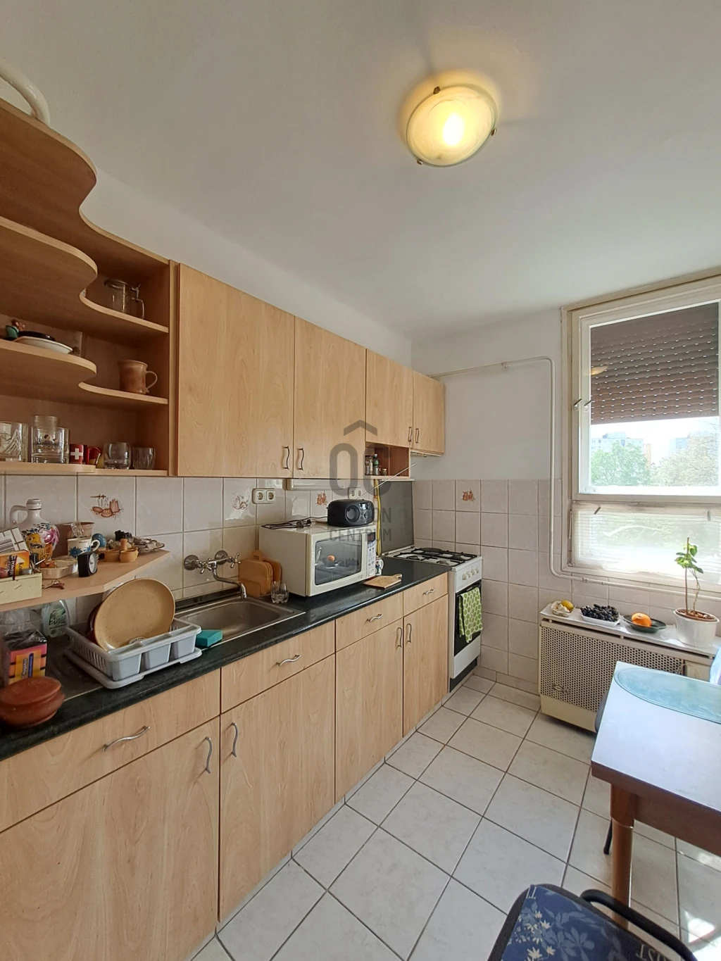 c3-1-name c2-19-name, Debrecen, Libakert