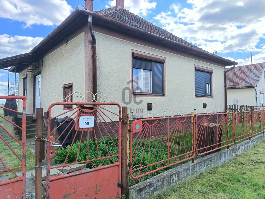 Eladó családi ház, Zsáka, Zsáka