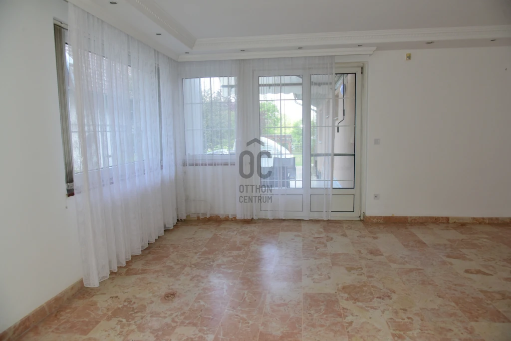 c3-1-name c2-2-name, Debrecen, Pallag