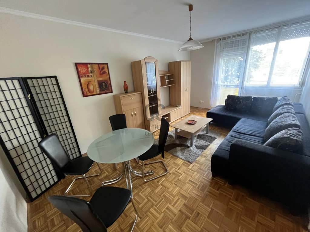 Eladó téglalakás, Debrecen, Nagyerdő