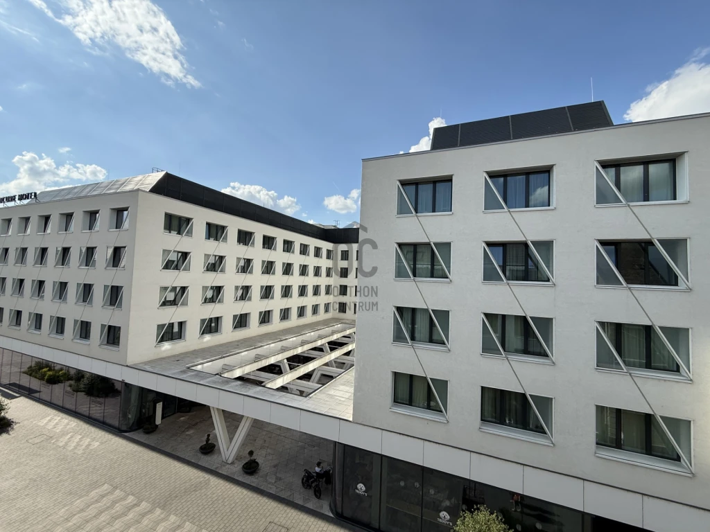 Eladó téglalakás, Debrecen, Belváros