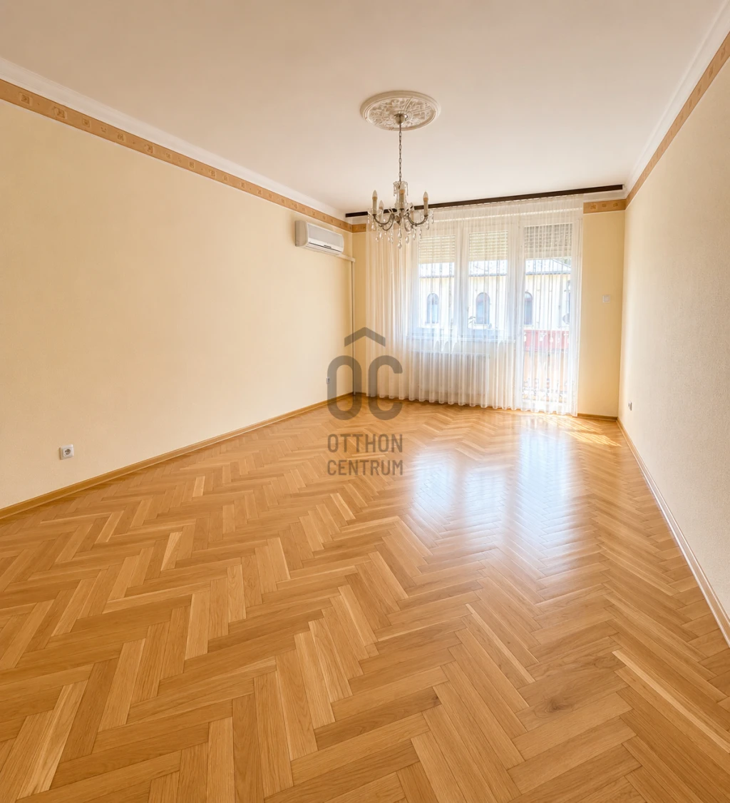c3-1-name c2-19-name, Debrecen, Nagyerdő