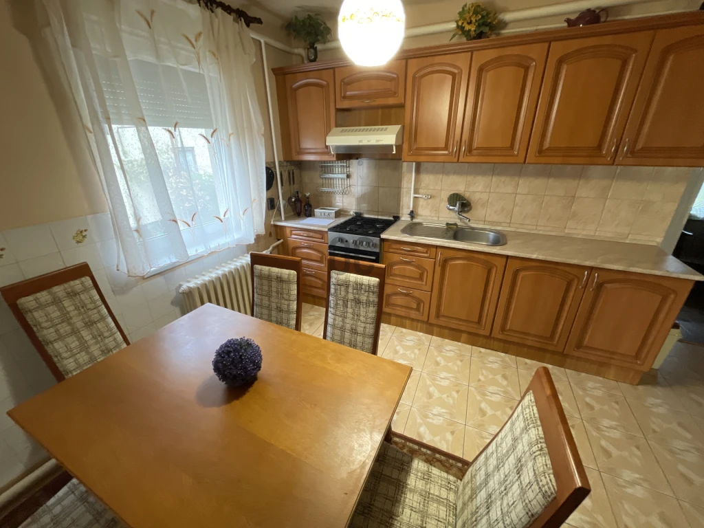 Eladó családi ház, Debrecen, Csapókert
