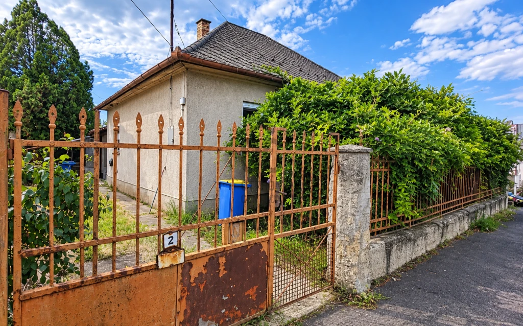 Eladó családi ház, Debrecen, Csapókert
