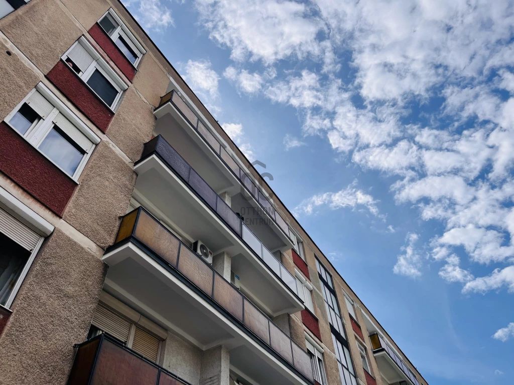 For sale brick flat, Győr, Nádorváros