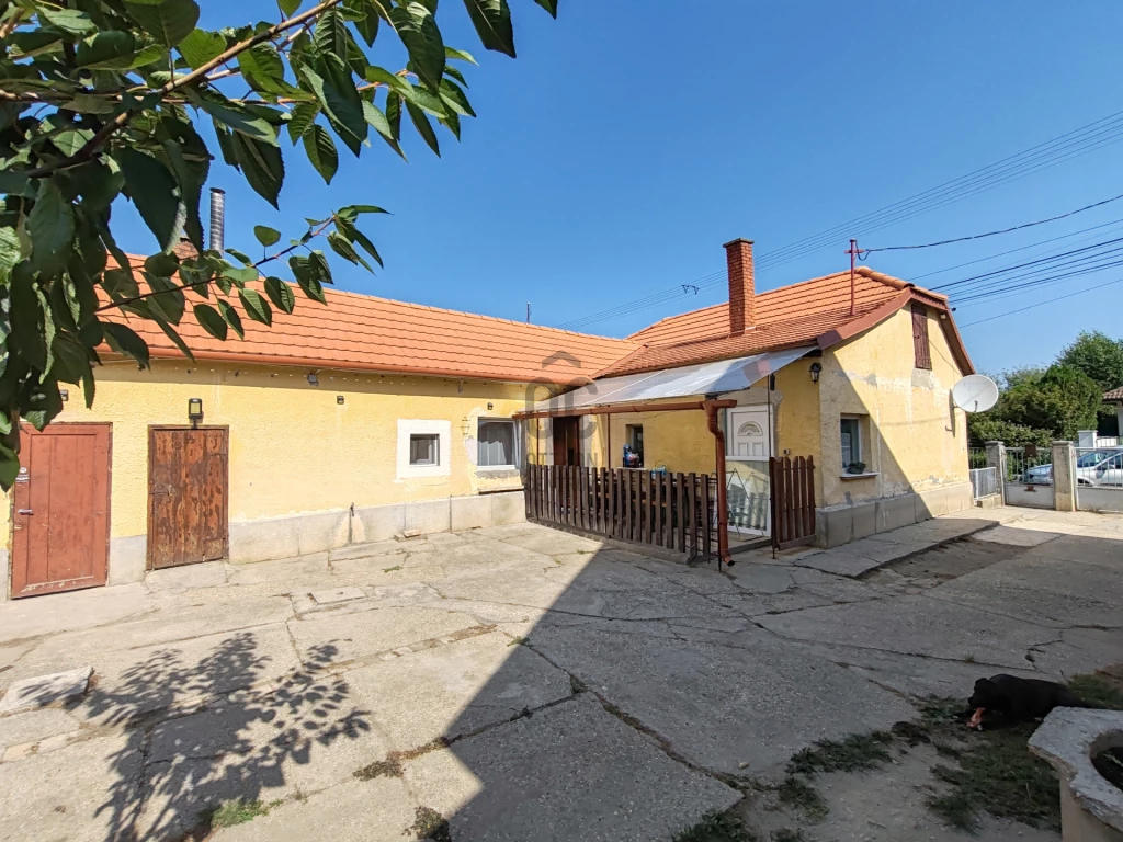 For sale house, Győrújbarát, Győrújbarát