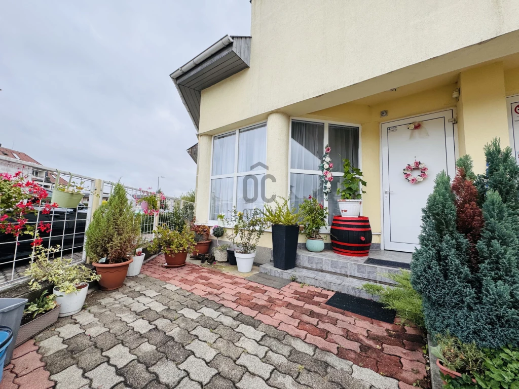 Eladó téglalakás, Győr, Ménfőcsanak