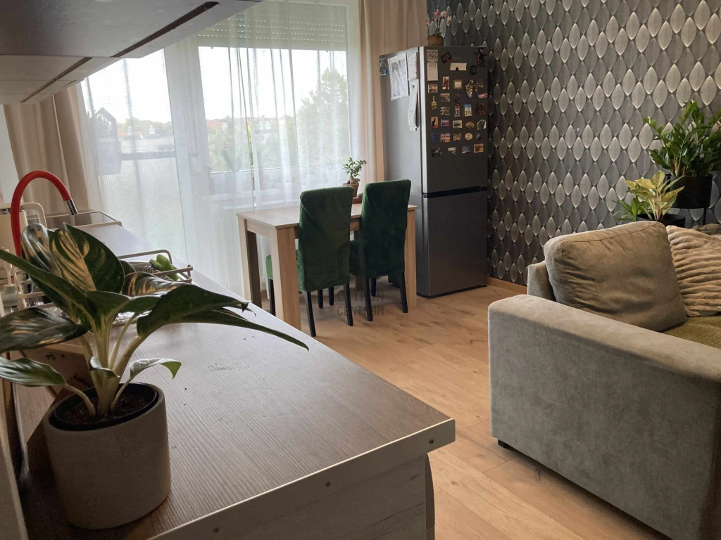 c3-1-name c2-20-name, Győr, Győrszabadhegy