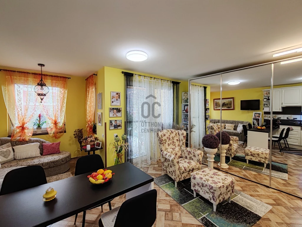 Eladó téglalakás, Győr, Győrszabadhegy