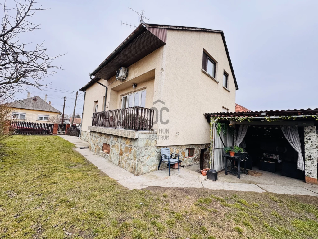 Eladó családi ház, Győrzámoly, Győrzámoly