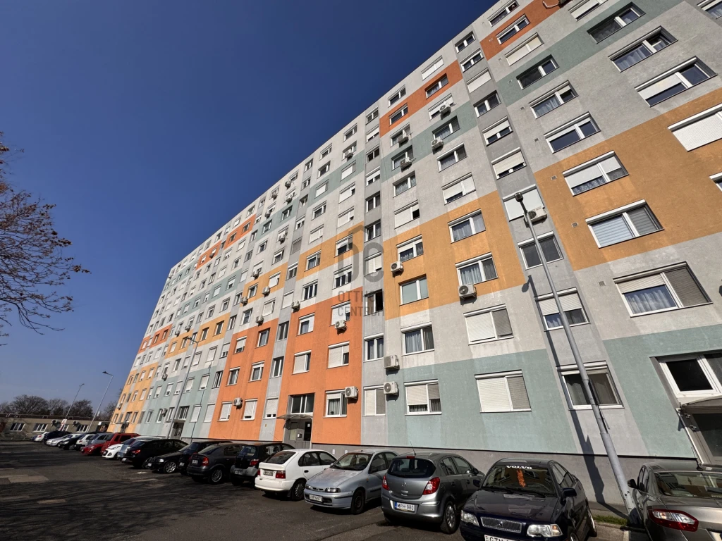 Eladó panellakás, Győr, Adyváros