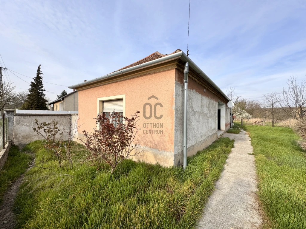 Eladó családi ház, Tét, Tét