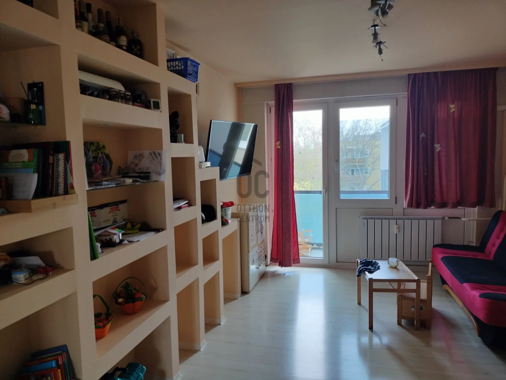 c3-1-name c2-20-name, Győr, Nádorváros