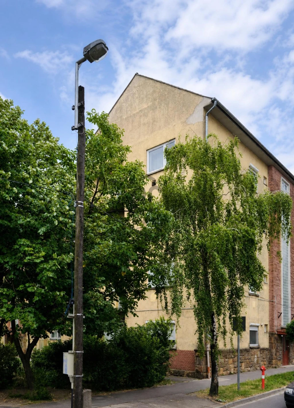 Eladó téglalakás, Győr, Gyárváros