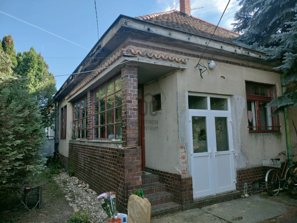 c3-1-name c2-1-name, Mosonmagyaróvár, Magyaróvár