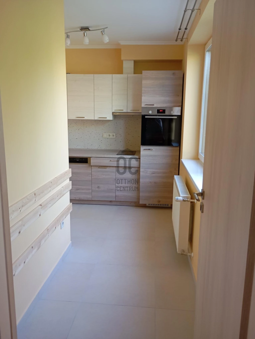 Kiadó társasházi lakás, Szekszárd, Szekszárd, Kölcsey lakótelep