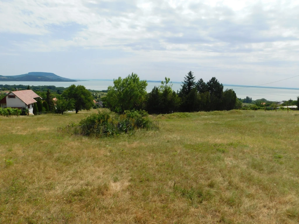 Eladó külterületi telek, Balatongyörök, Balatongyörök