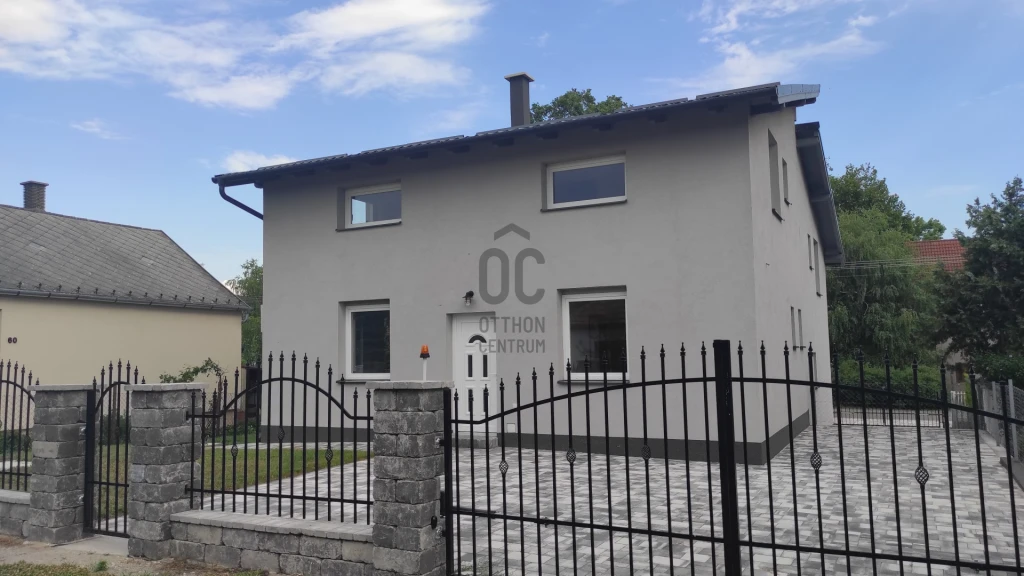 Eladó családi ház, Balatonfenyves, Balatonfenyves