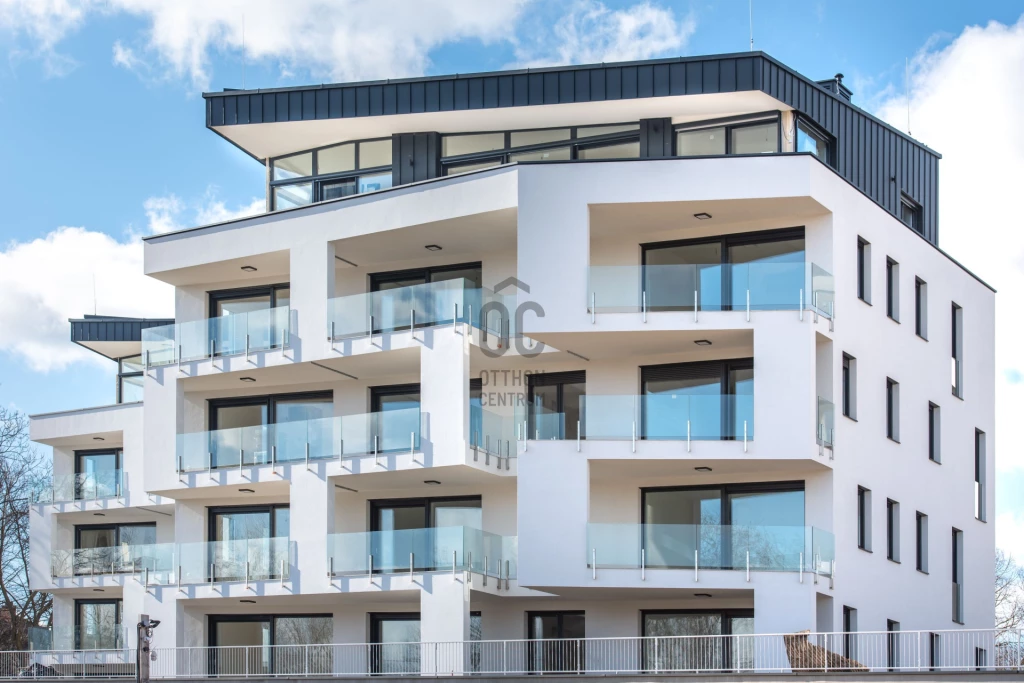 Eladó üdülő, nyaraló, Keszthely, Balaton part