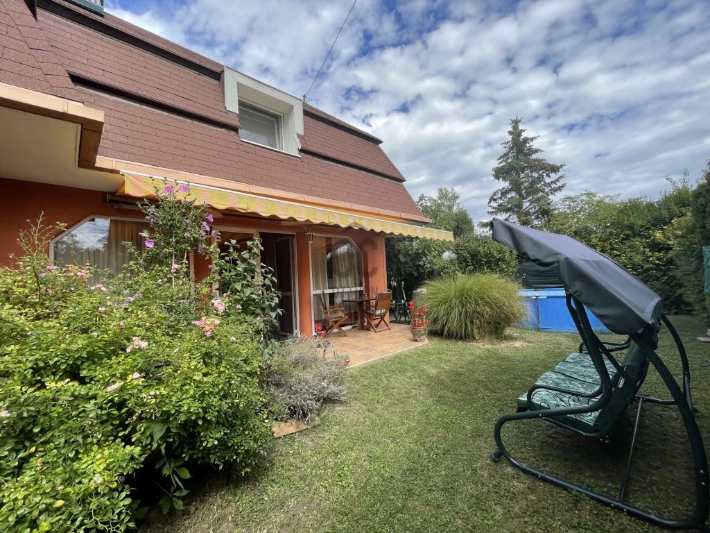 Eladó üdülő, nyaraló, Balatonberény, Balatonberény