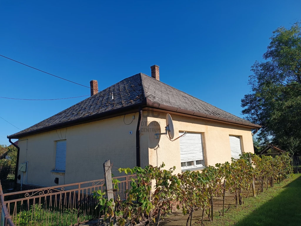 For sale house, Buzsák, Buzsák