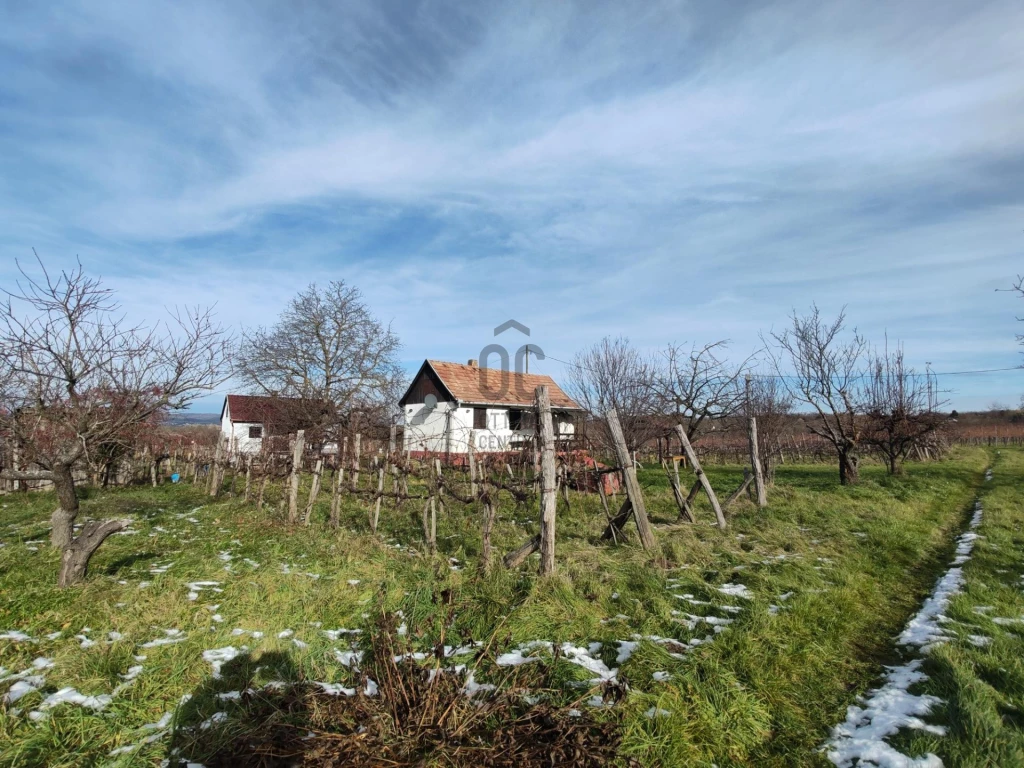 Eladó üdülő, nyaraló, Balatonberény, Balatonberény