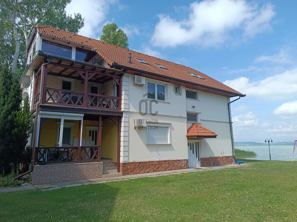 Eladó üdülő, nyaraló, Balatonboglár, Balatonboglár