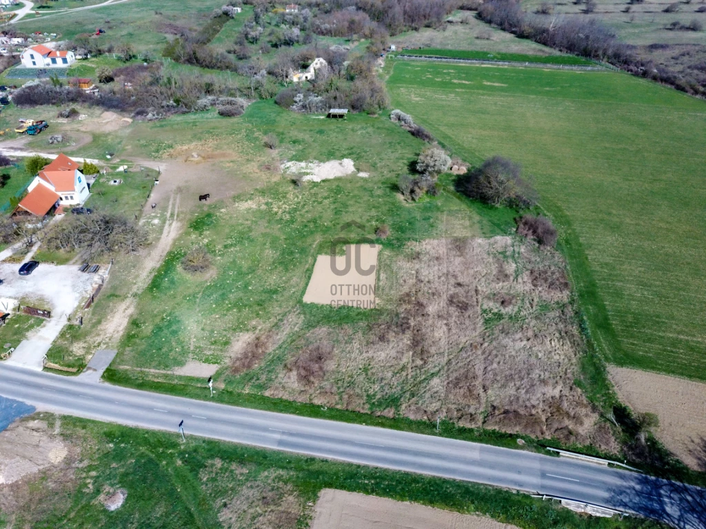 For sale building plot, Köveskál, Köveskál