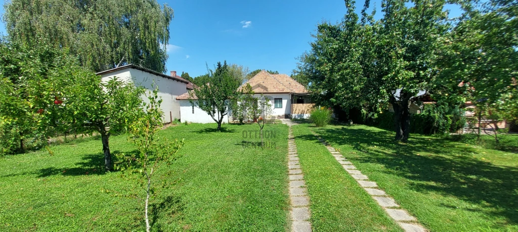 Eladó üdülő, nyaraló, Balatonmáriafürdő, Balatonmáriafürdő