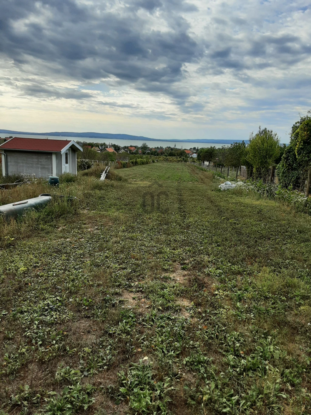 For sale periphery plot, Balatonakali, Balatonakali