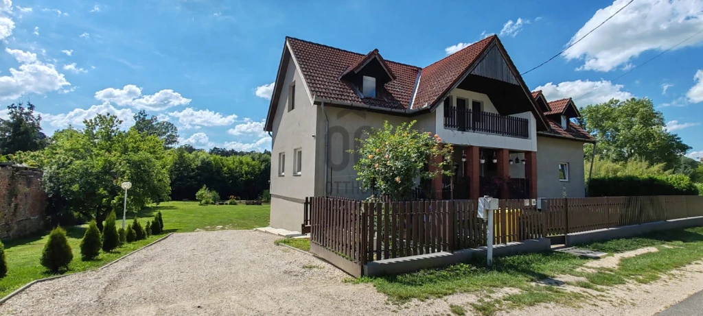 Eladó családi ház, Szőlősgyörök, Szőlősgyörök