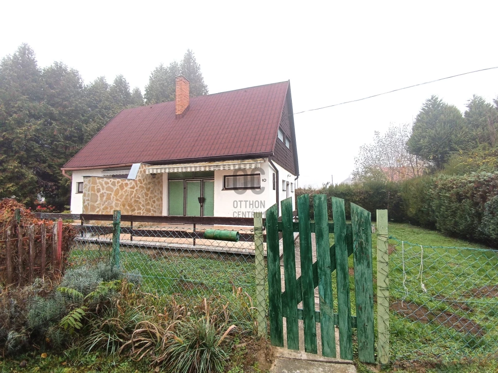 Eladó üdülő, nyaraló, Balatonberény, Balatonberény