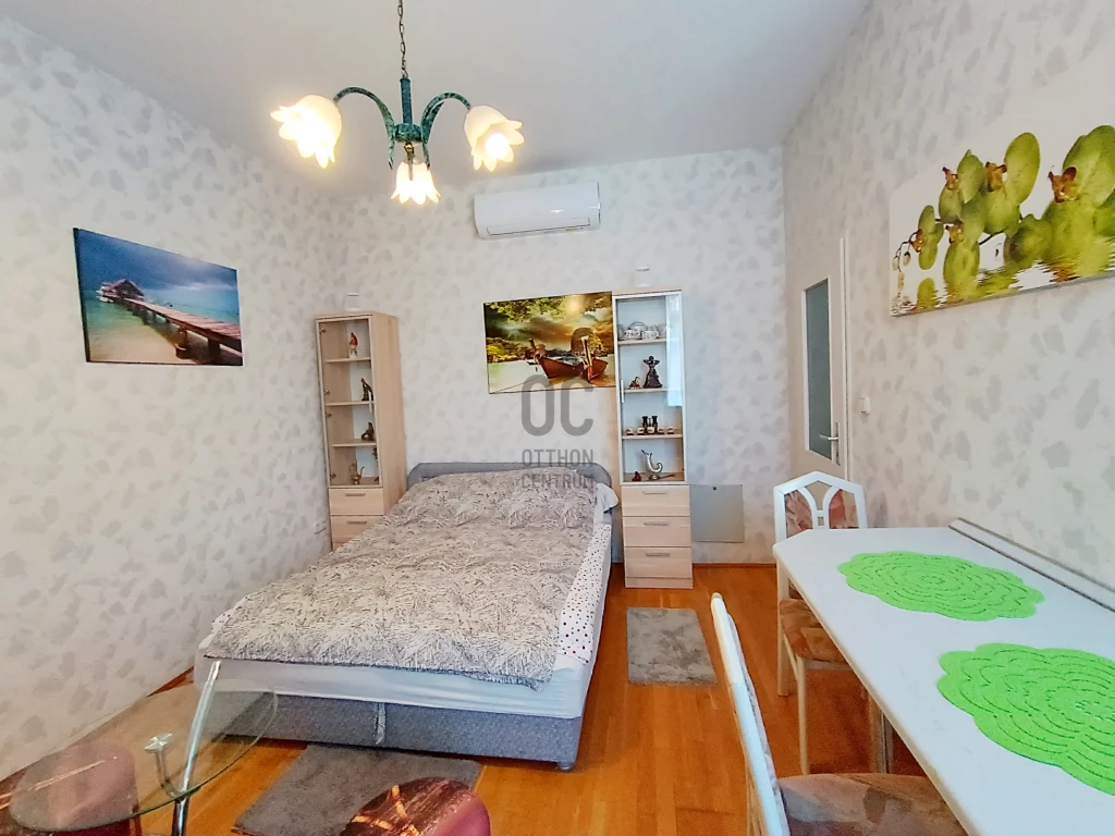 Eladó téglalakás, Hévíz, Hévíz