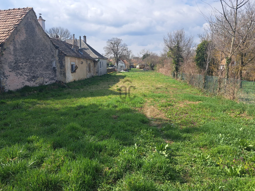 Eladó építési telek, Mencshely, Mencshely