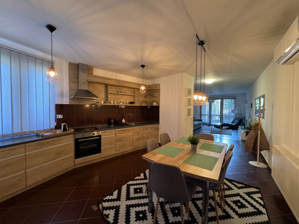 Eladó téglalakás, Hévíz, Hévíz