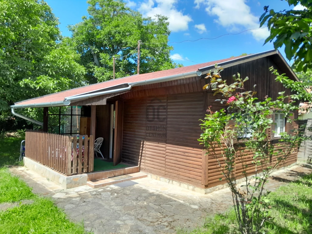 Eladó üdülő, nyaraló, Keszthely, Kertváros