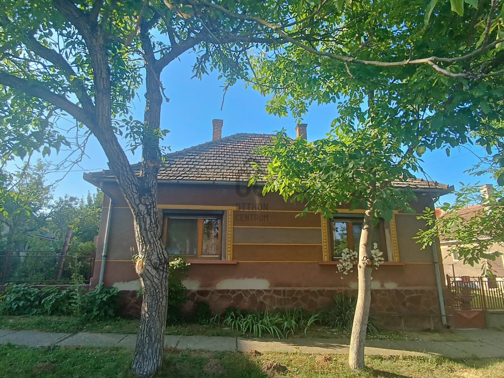 Eladó családi ház, Mesztegnyő, Mesztegnyő