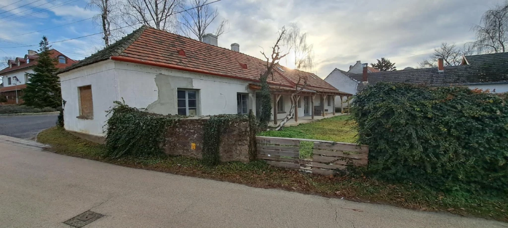 Eladó családi ház, Káptalantóti, Káptalantóti