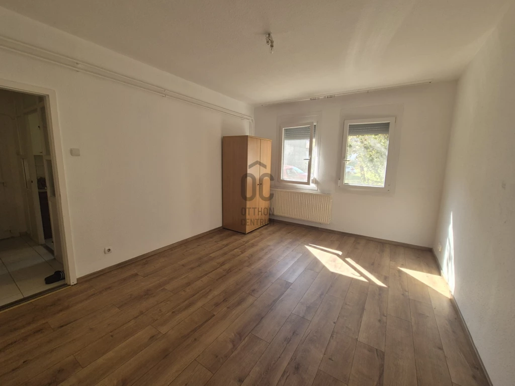 Eladó társasházi lakás, Keszthely, Északi városrész