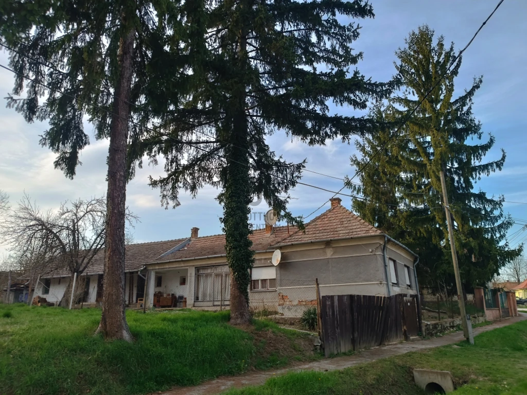 Eladó családi ház, Gadány, Gadány