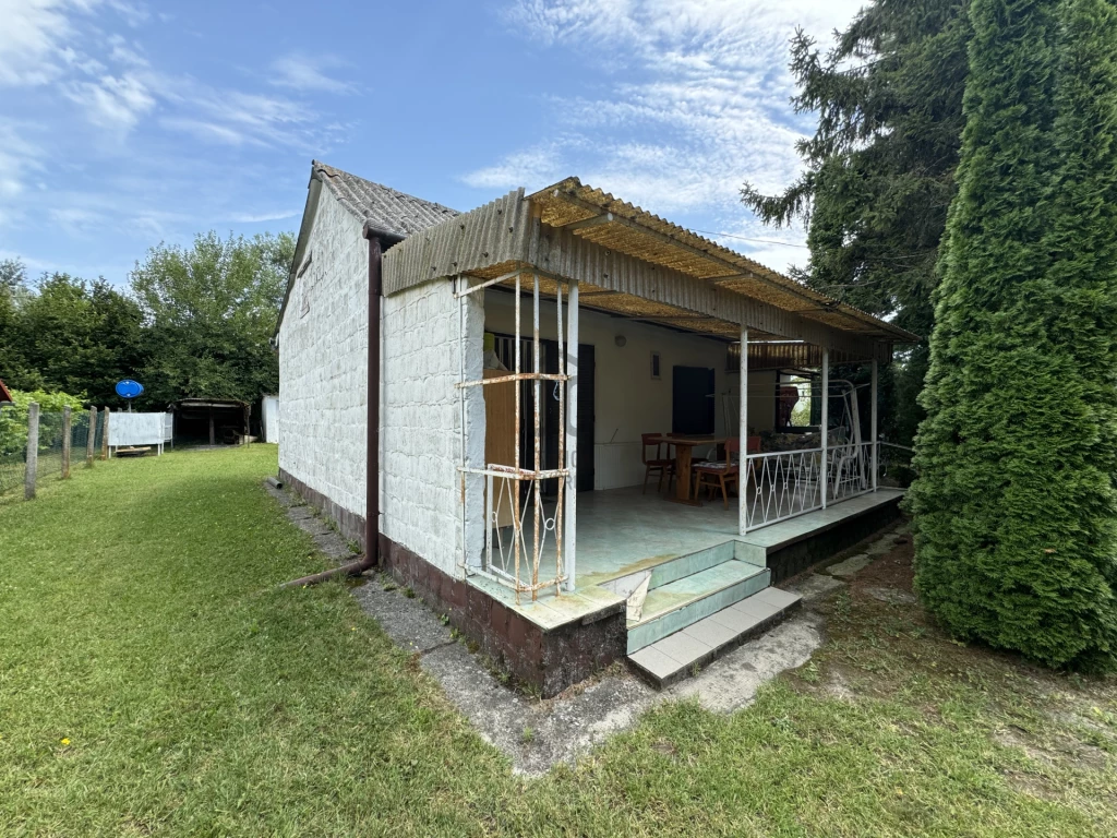 Eladó üdülő, nyaraló, Balatonmáriafürdő, Balatonmáriafürdő